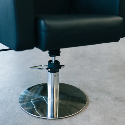 Jobst Contura Neo hairdressing chair