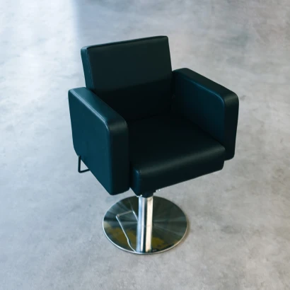 Jobst Contura Neo Friseurstuhl